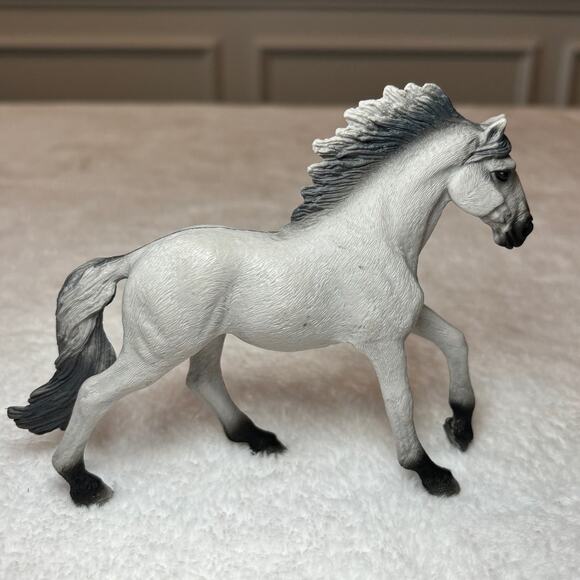 Lot of 4 Schleich & Breyer Horse Figures - Collectible Toy Set, Great Condition - Picture 9 of 14